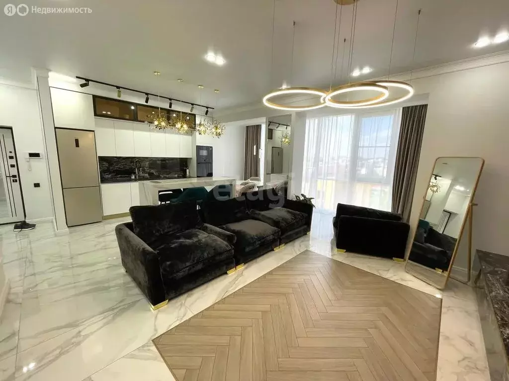 3-комнатная квартира: Белгород, улица имени М.Е. Катукова, 4 (104.3 м) - Фото 1