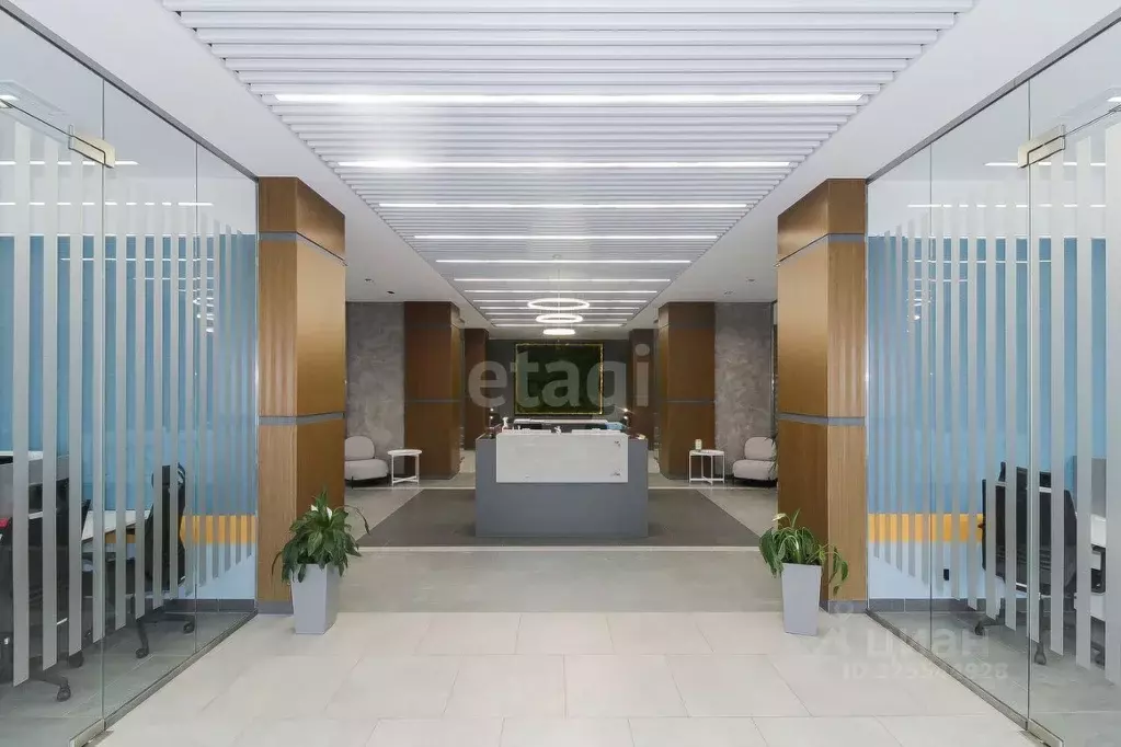 Помещение свободного назначения в Тюменская область, Тюмень ул. ... - Фото 1