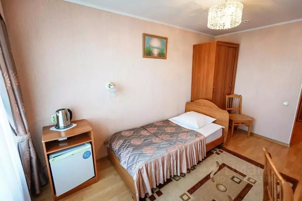 Комната Амурская область, Благовещенск ул. Калинина, 8 (15.0 м) - Фото 0