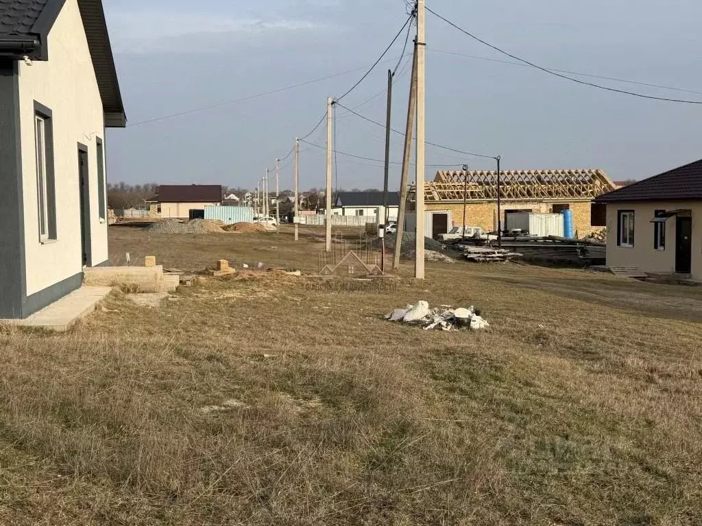 Участок в Крым, Симферопольский район, Родниковское с/пос, с. Новый ... - Фото 2