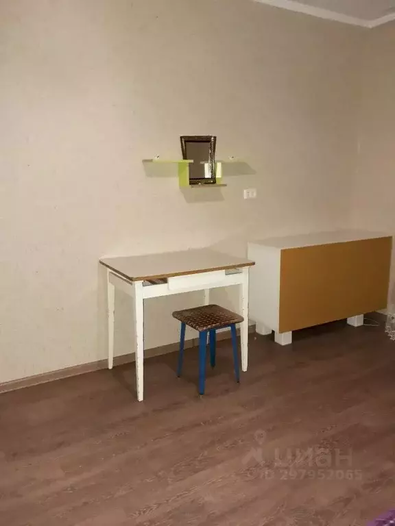 Комната Омская область, Омск ул. Дмитриева, 5/3 (13.0 м) - Фото 1