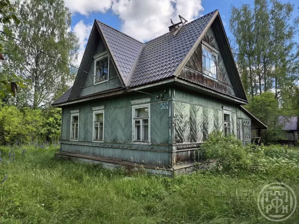 Дом в Ленинградская область, Гатчинский район, Вырица городской ... - Фото 0