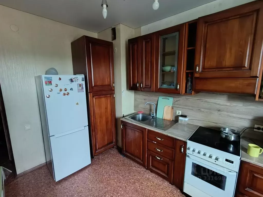 1-к кв. Иркутская область, Иркутск ул. Поленова, 17 (37.0 м) - Фото 0