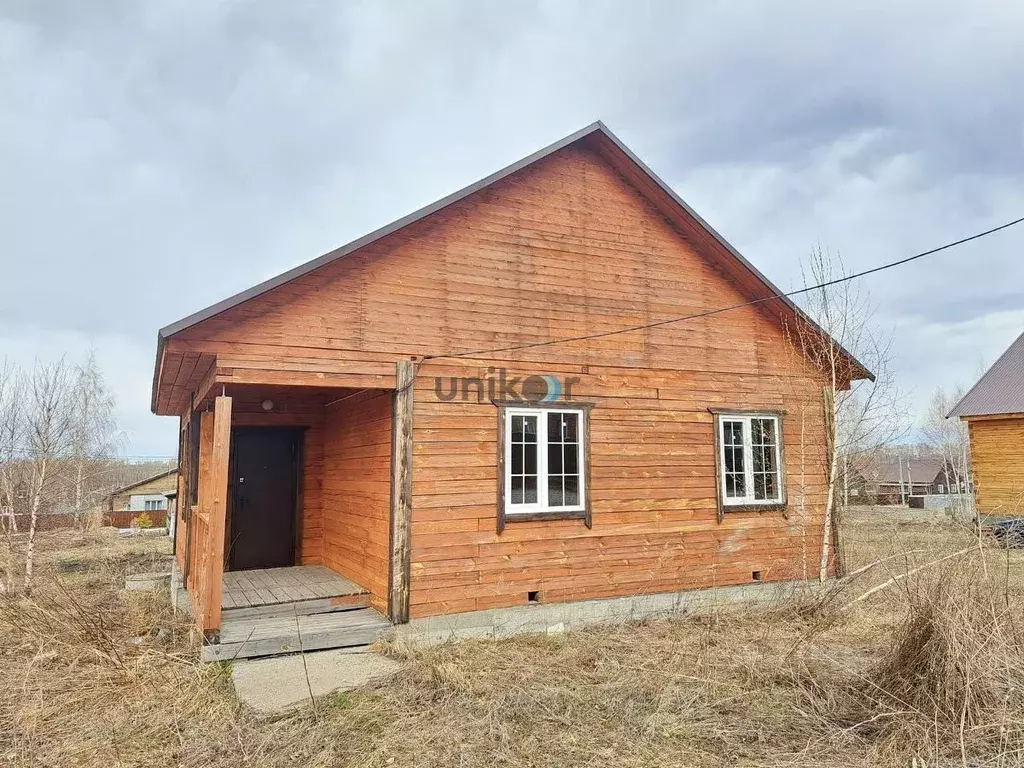 Дом в Башкортостан, Иглинский сельсовет, с. Иглино ул. Крымская, 31 ... - Фото 0