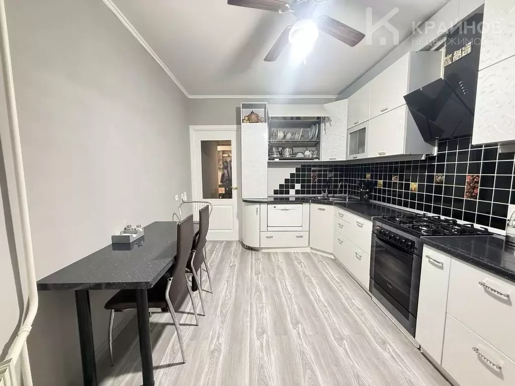 2-к кв. Воронежская область, Воронеж ул. Артамонова, 22А (59.4 м) - Фото 2