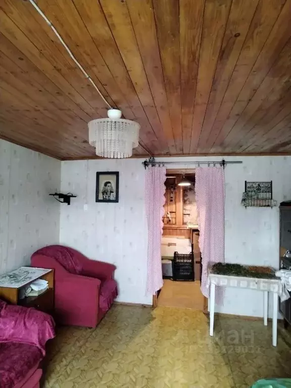 Дом в Башкортостан, Иглинский район, Урманский сельсовет, Урман-8 со  ... - Фото 2