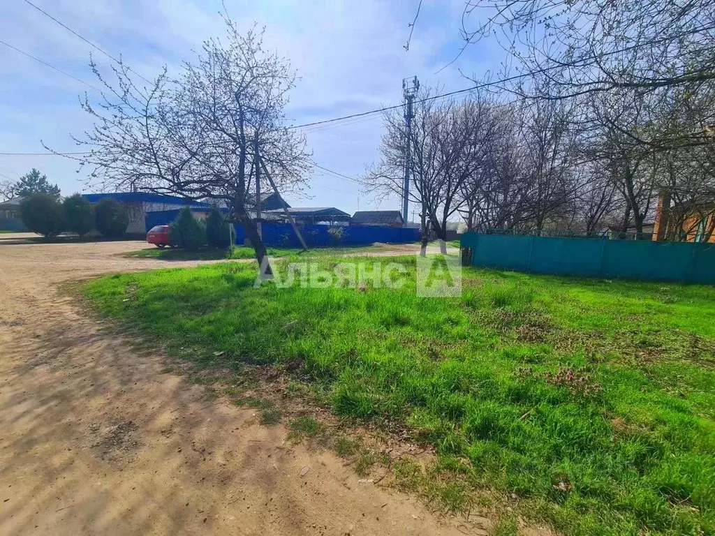 Дом в Краснодарский край, Усть-Лабинский район, Суворовское с/пос, с. ... - Фото 2