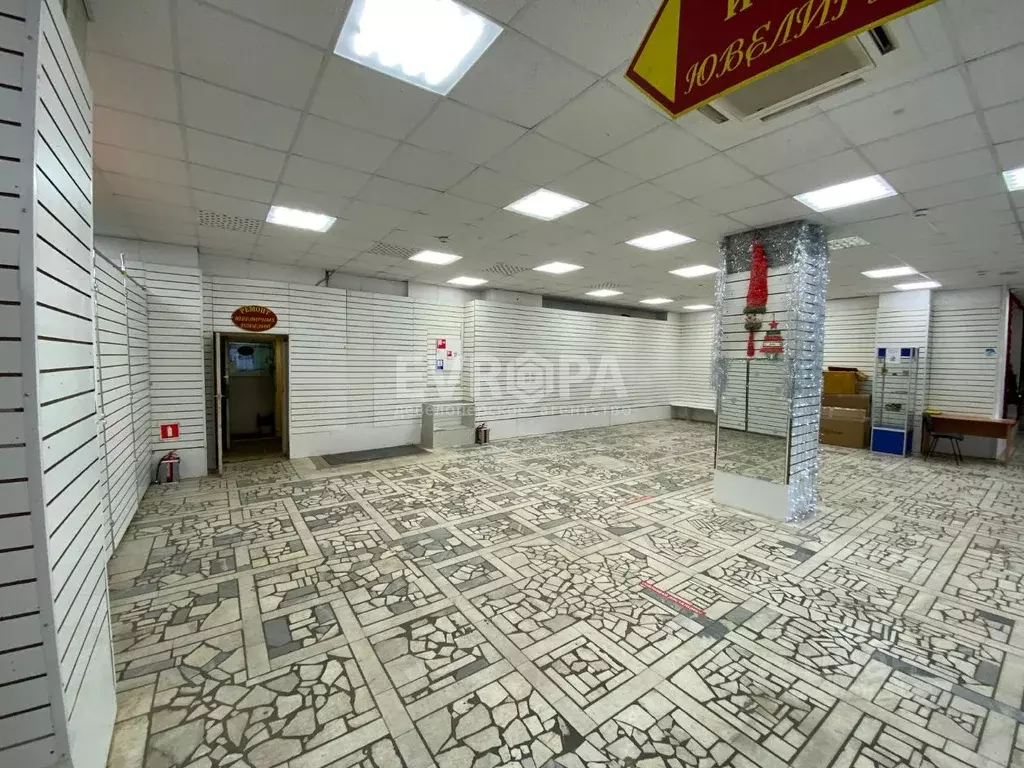 Торговая площадь в Ульяновская область, Ульяновск Ульяновский просп., ... - Фото 1