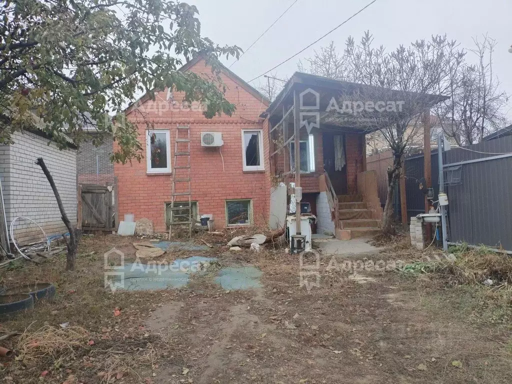 Дом в Волгоградская область, Волгоград Линейная ул. (106 м) - Фото 1