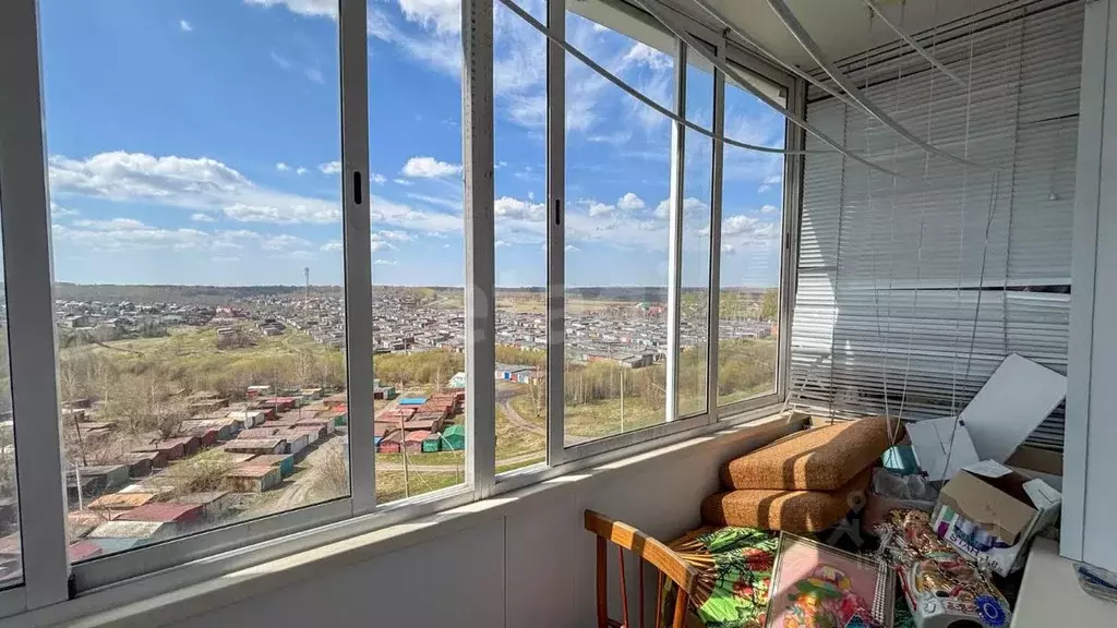 2-к кв. Кемеровская область, Прокопьевск ул. Есенина, 92 (50.7 м) - Фото 0