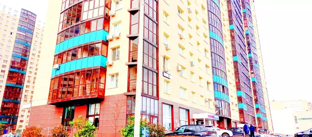 3-к кв. Пермский край, Пермь ул. Николая Островского, 93Б (73.4 м) - Фото 1