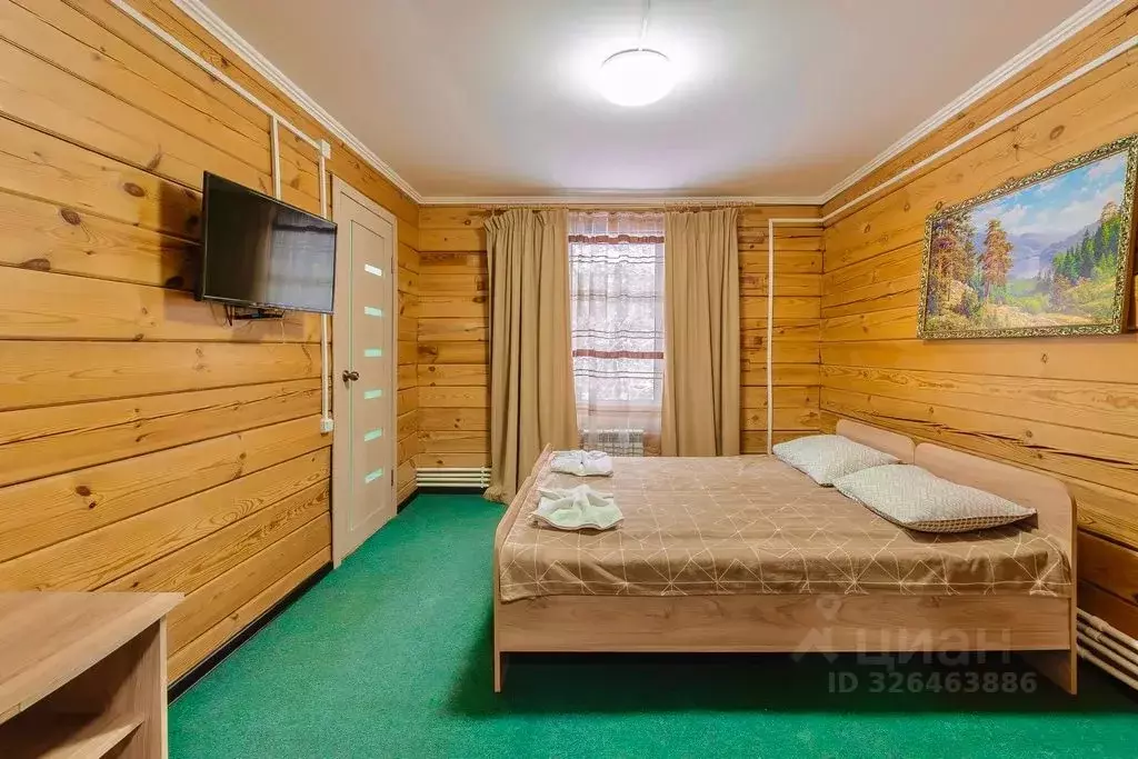 Комната Алтай, Майминский район, с. Манжерок Пионерская ул., 42 - Фото 1