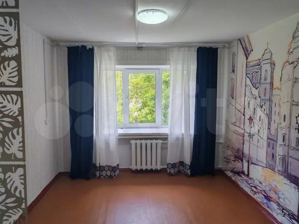 Комната 13 м в 4-к., 3/5 эт. - Фото 0