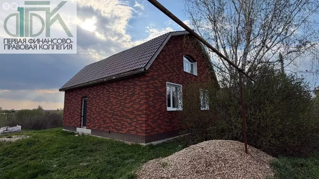 Дом в село Новый Усад, улица Свободы, 30 (100 м) - Фото 2