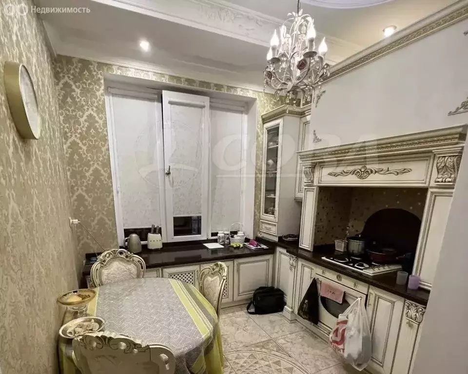 2-комнатная квартира: Махачкала, улица Керимова, 35А (71 м) - Фото 1