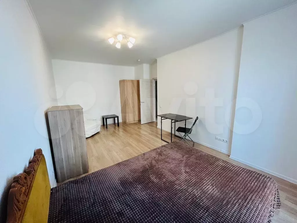 1-к. квартира, 40 м, 7/19 эт. - Фото 0