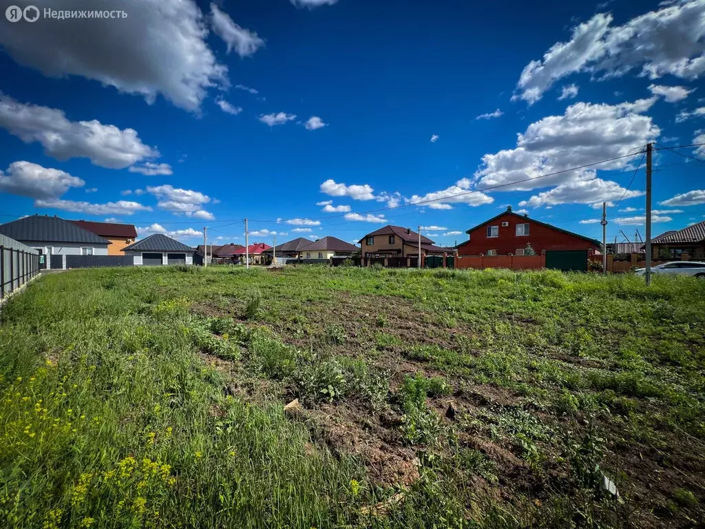 Участок в село Ивановка, Просторная улица (8 м) - Фото 1