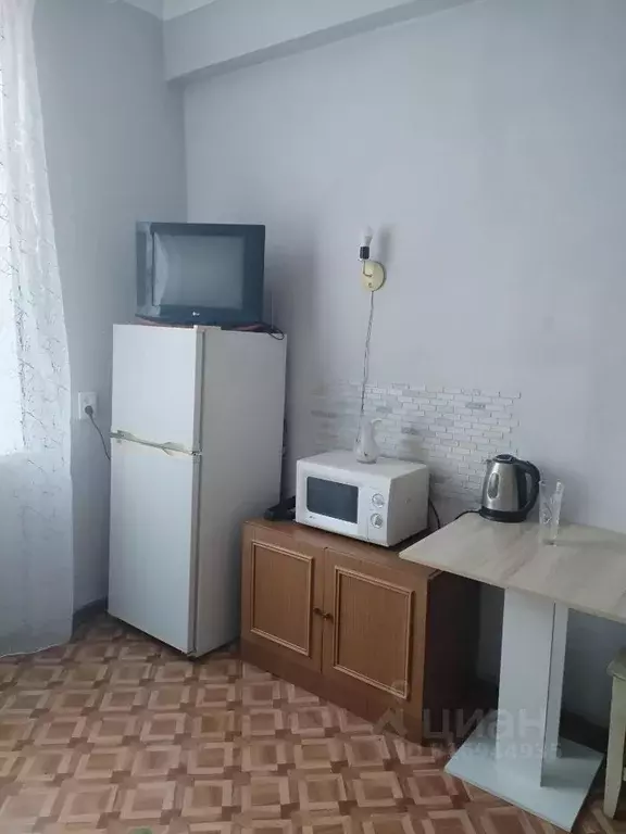 Комната Новосибирская область, Новосибирск ул. Ватутина, 4 (9.0 м) - Фото 1