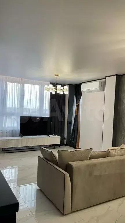 2-к. квартира, 70 м, 9/10 эт. - Фото 1