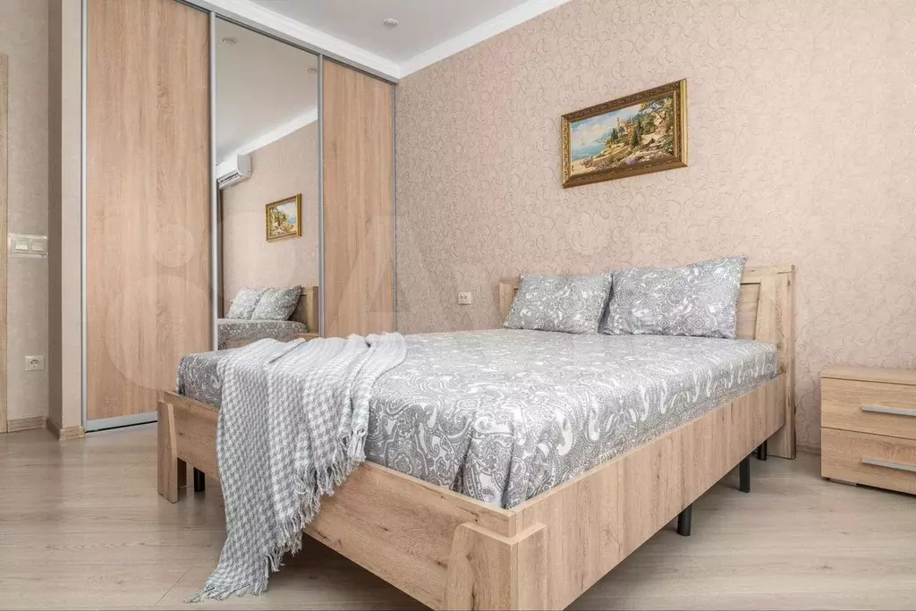 1-к. квартира, 50 м, 7/18 эт. - Фото 1