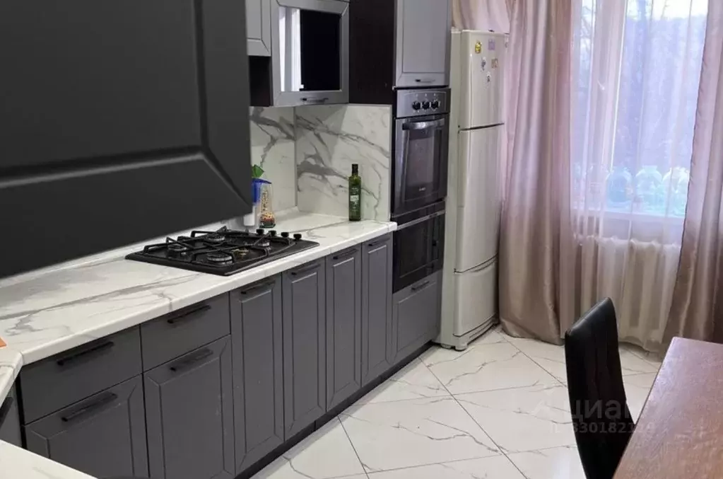 3-к кв. Тульская область, Тула ул. Кутузова, 108А (71.0 м) - Фото 1
