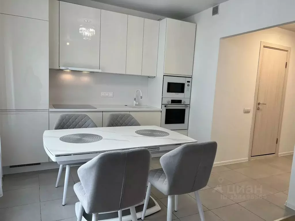 3-к кв. Москва ул. Саларьевская, 9 (55.9 м) - Фото 2