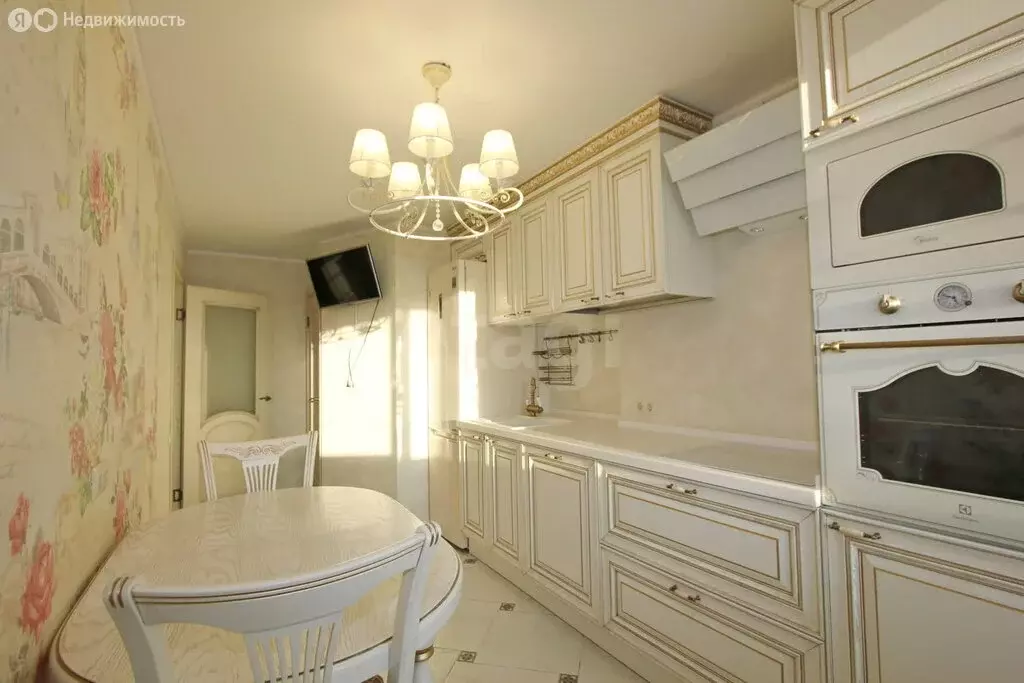 3-комнатная квартира: Челябинск, Солнечная улица, 12А (76.7 м) - Фото 2