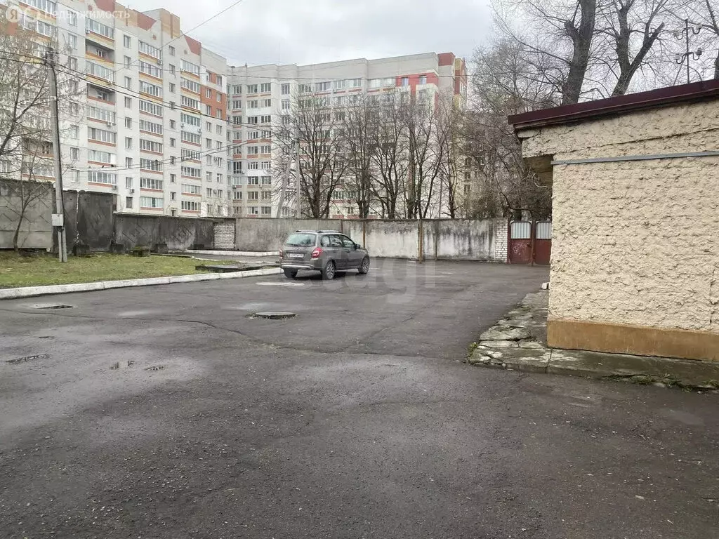 1к в -комнатной квартире (10 м) - Фото 1