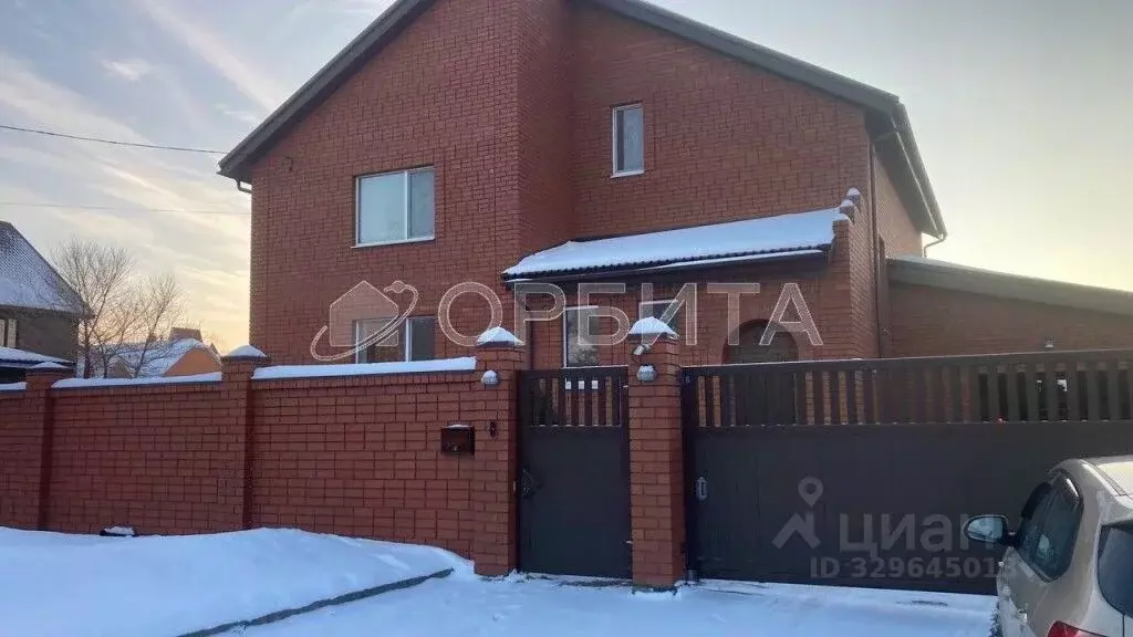Дом в Тюменская область, Тюмень ул. Малый Арбат (420 м) - Фото 1