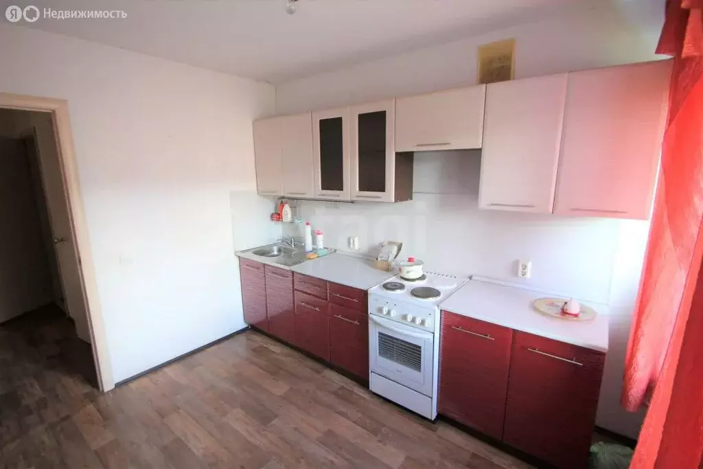 2-комнатная квартира: посёлок Кировский, Центральная улица, 6 (51 м) - Фото 1