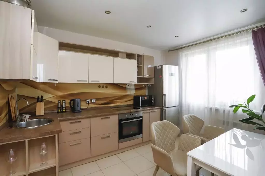 2-к кв. Иркутская область, Иркутск Байкальская ул., 301 (47.6 м) - Фото 1