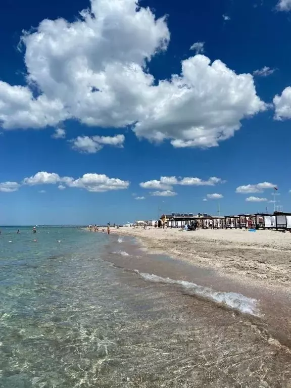 Участок в Крым, Сакский район, с. Штормовое  (6.0 сот.) - Фото 1