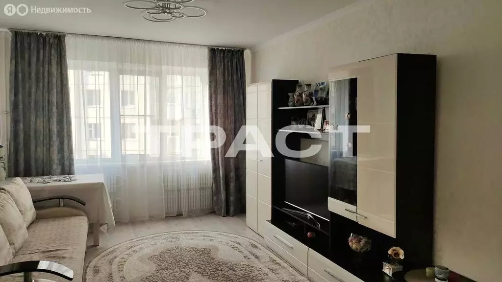 2-комнатная квартира: Воронеж, улица Ломоносова, 114/22 (55 м) - Фото 1