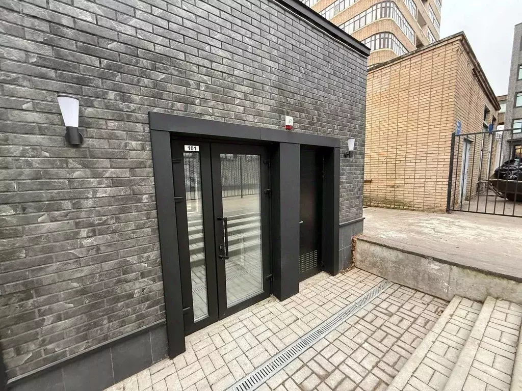 Помещение свободного назначения в Москва Кирпичная ул., 41С7 (17 м) - Фото 1