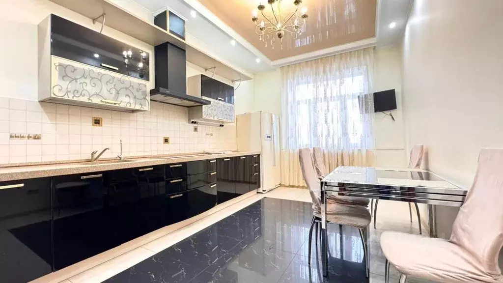 3-к кв. Москва 2-я Филевская ул., 6к4 (135.0 м) - Фото 1