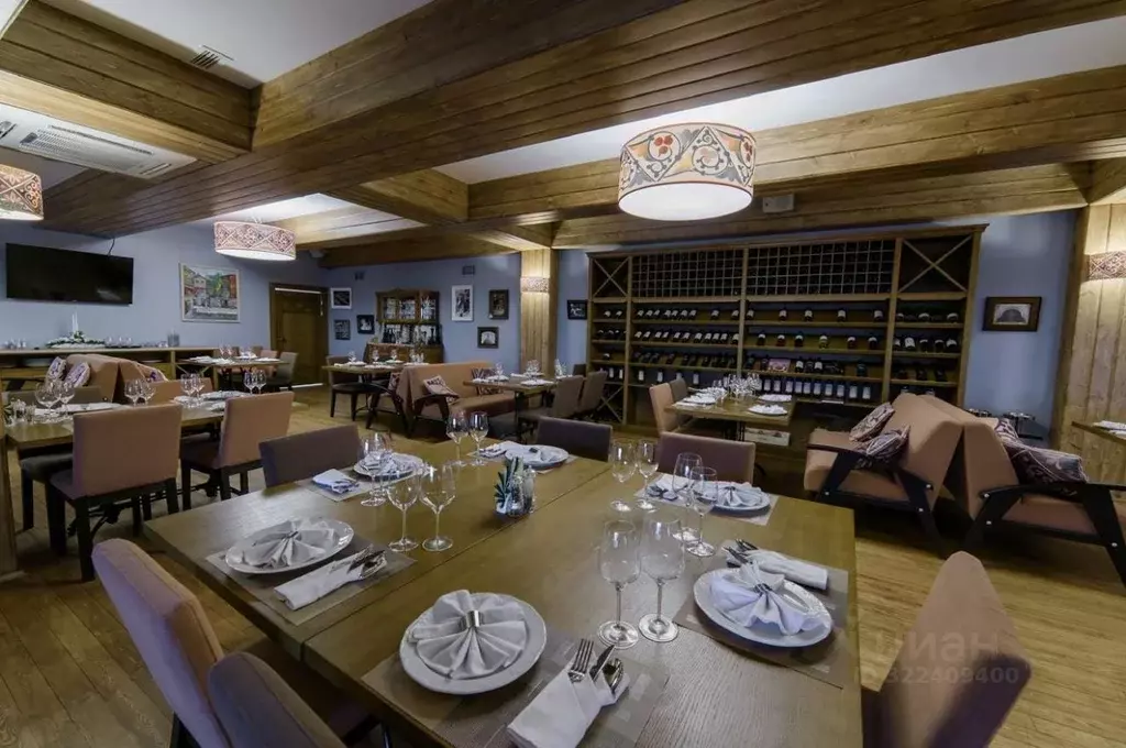 Торговая площадь в Ленинградская область, Отрадное Кировский район, ... - Фото 2