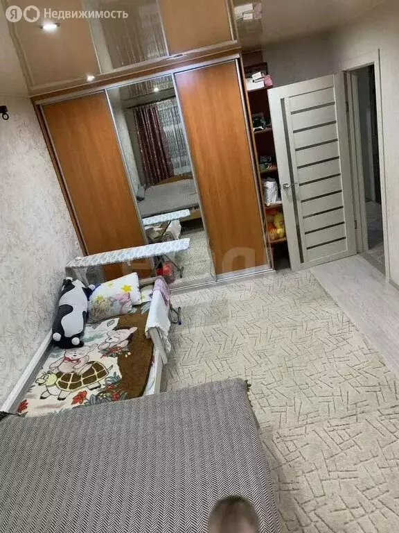 3-комнатная квартира: Курган, улица Пугачёва, 95А (63 м) - Фото 2