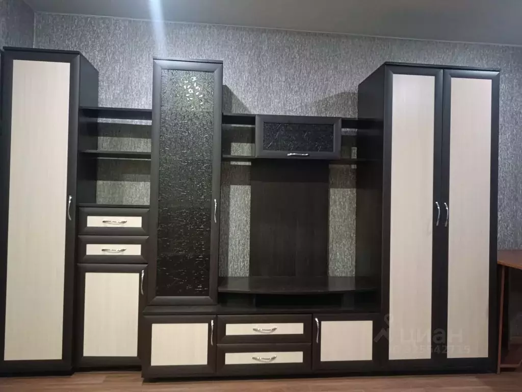 1-к кв. Хакасия, Черногорск ул. Калинина, 12 (36.0 м) - Фото 1