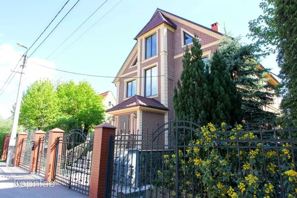 Дом в Калининградская область, Калининград ул. Ватутина, 26 (410 м) - Фото 1