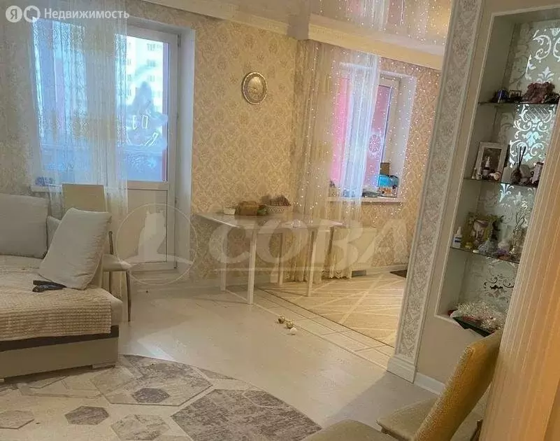 3-комнатная квартира: Тюмень, улица Пермякова, 83к2 (90 м) - Фото 1