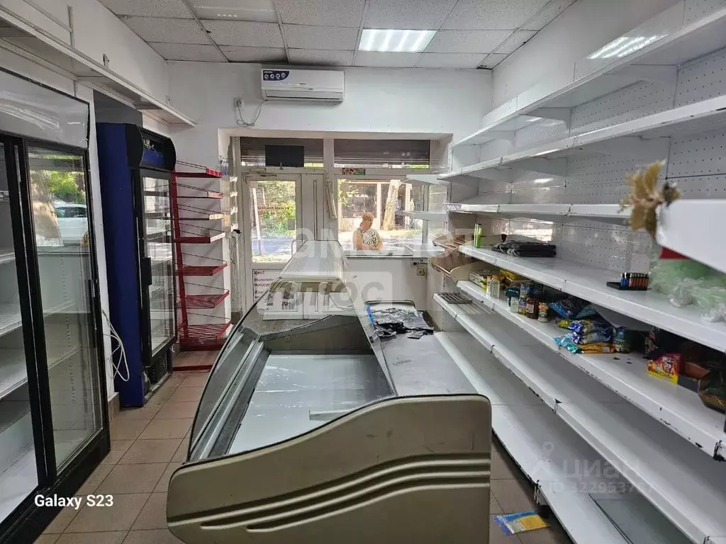 Торговая площадь в Краснодарский край, Анапа Гребенская ул., 44 (25 м) - Фото 1