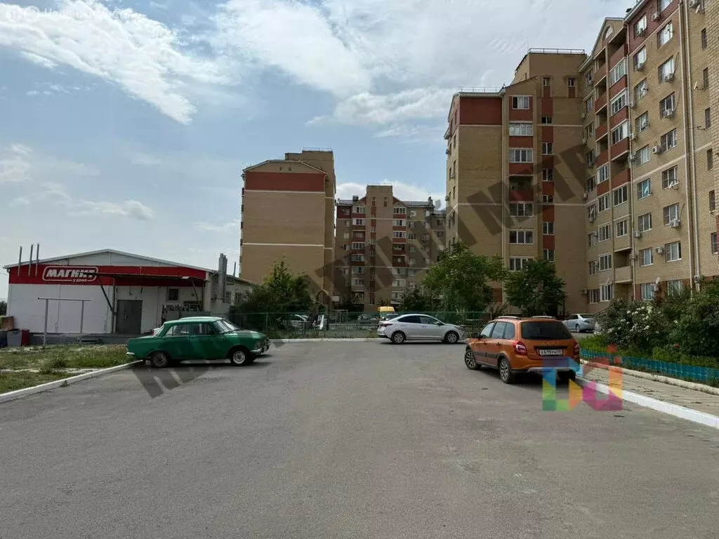 1-комнатная квартира: Элиста, 10-й микрорайон, 15к5 (39 м) - Фото 0