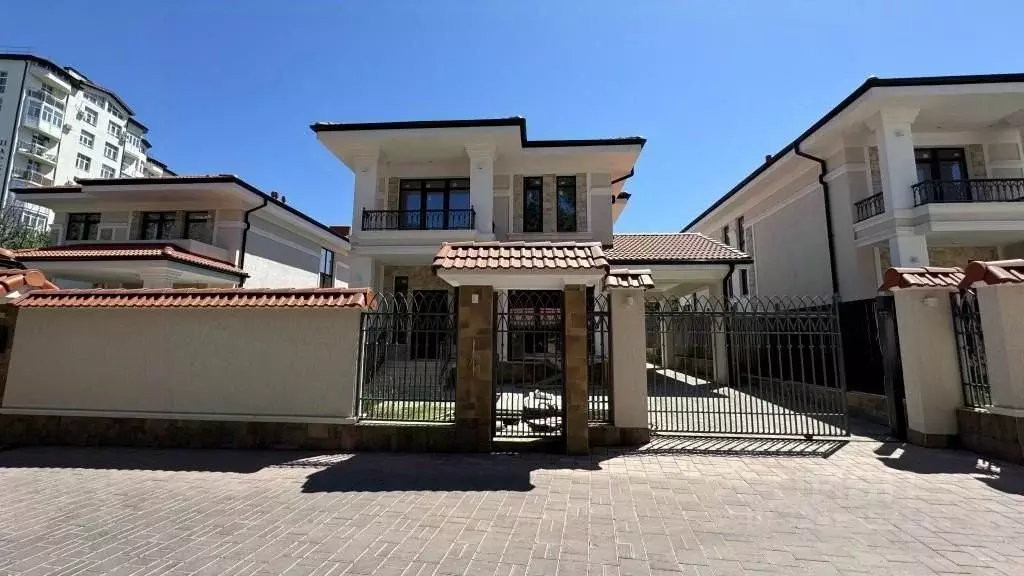 Дом в Краснодарский край, Геленджик ул. Островского, 168/5 (234 м) - Фото 1