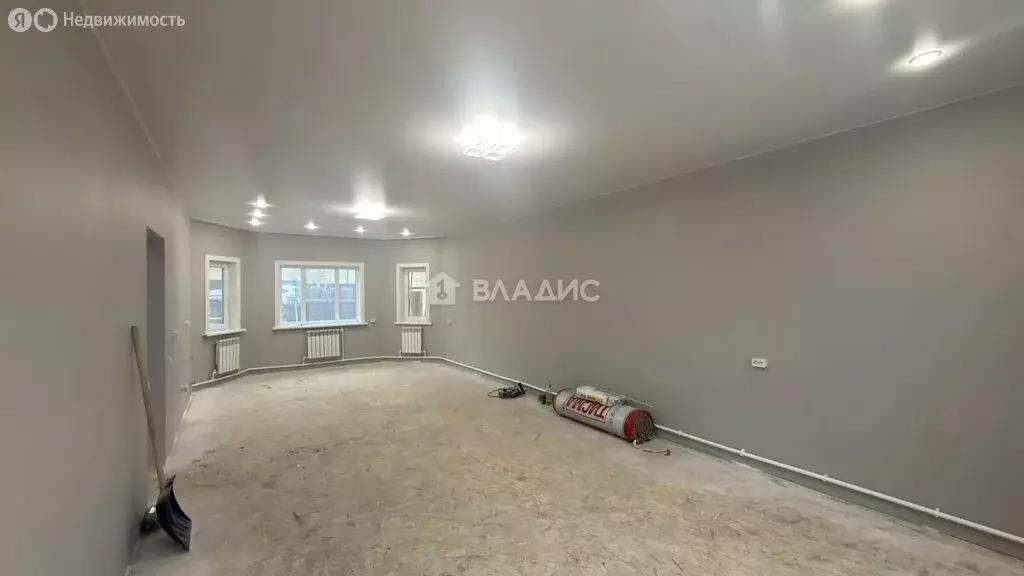 Дом в Улан-Удэ, Брусничная улица (150 м) - Фото 1