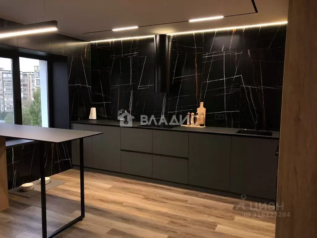 3-к кв. Белгородская область, Белгород Левобережная ул., 22 (82.8 м) - Фото 1