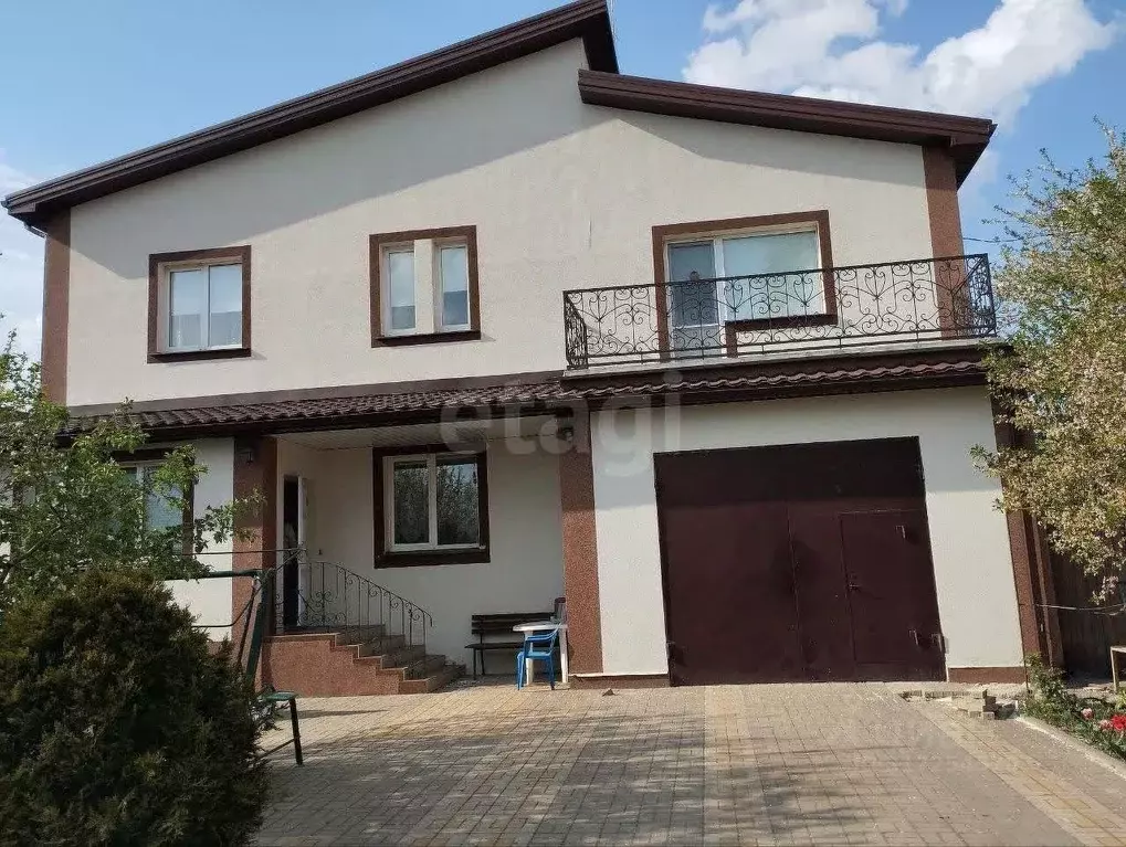 Дом в Белгородская область, Белгородский район, Тавровское с/пос, с. ... - Фото 1