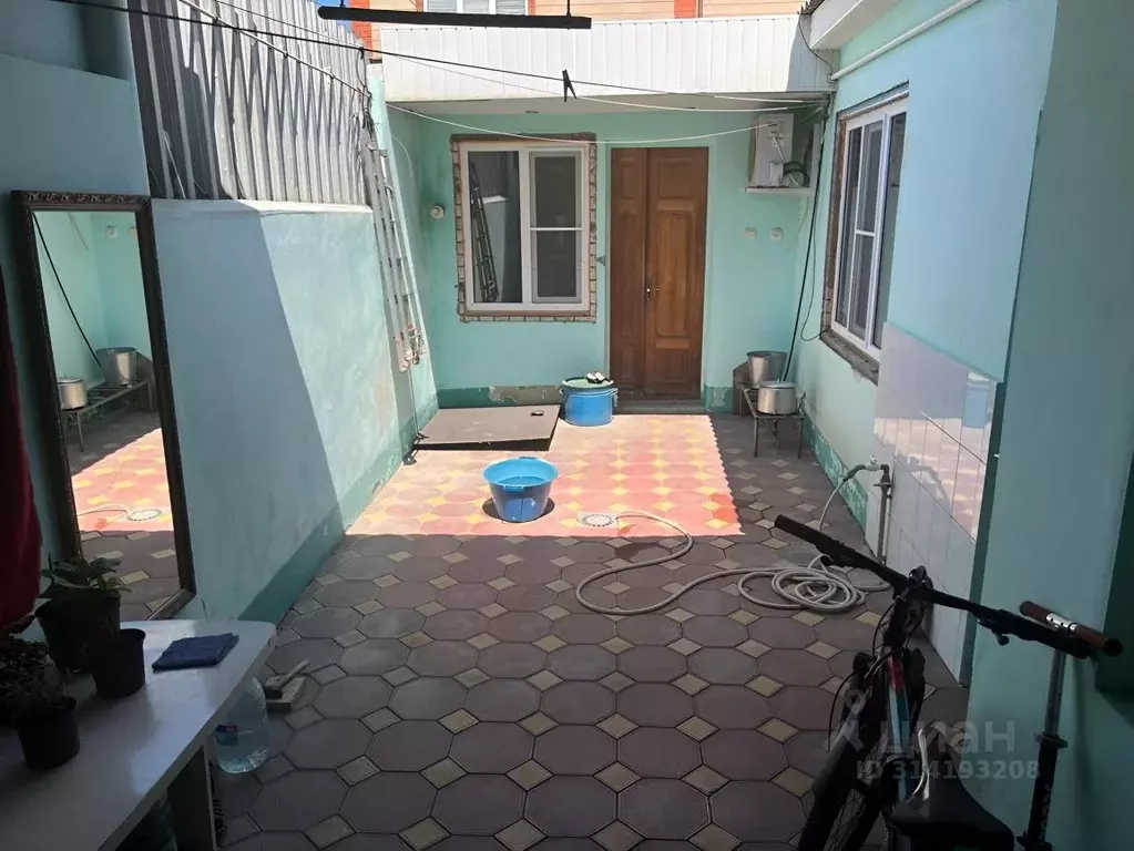 Дом в Дагестан, Махачкала ул. Абдуллы Гаджиева (100 м) - Фото 2