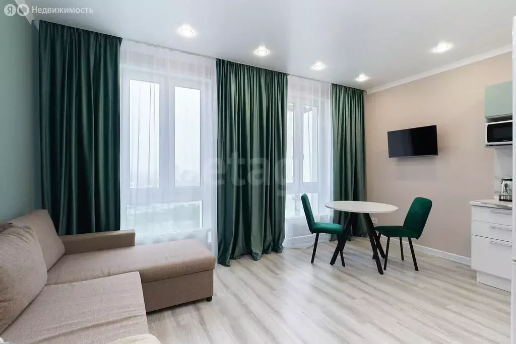 Квартира-студия: Тюмень, Новгородская улица, 1 (27 м) - Фото 2