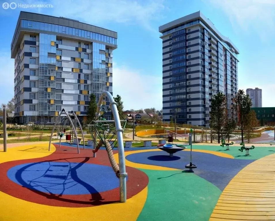 3-комнатная квартира: Новосибирск, улица Лескова, 23 (91 м) - Фото 1