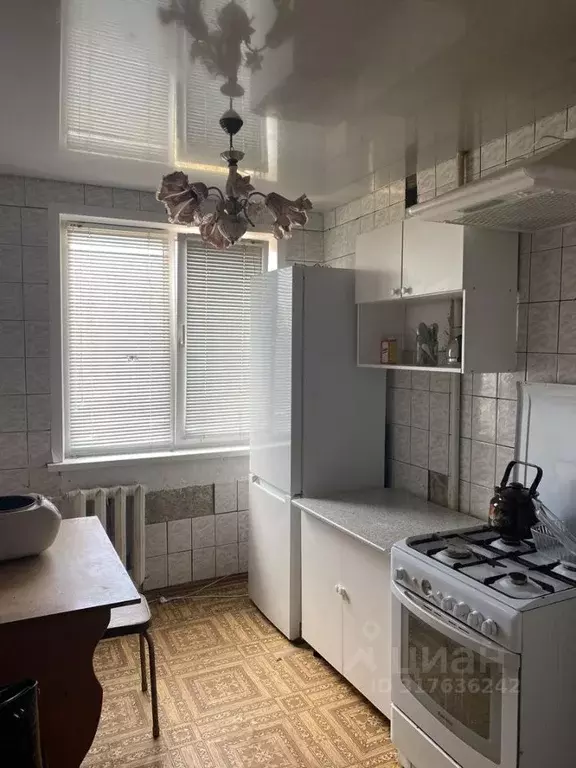 3-к кв. Самарская область, Новокуйбышевск ул. Дзержинского, 35 (60.0 ... - Фото 0